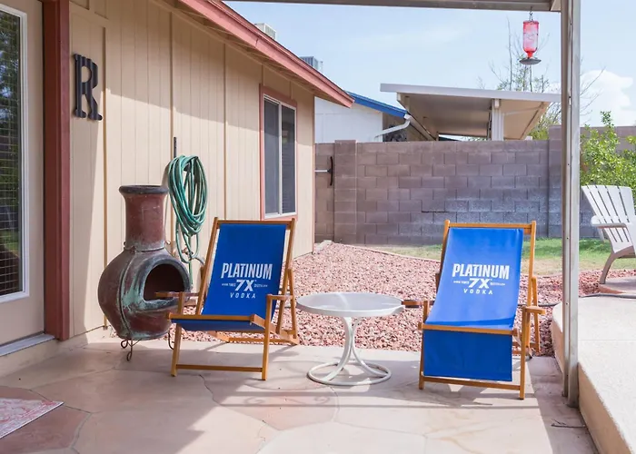 Holiday home Charming House Pool Near Kiwanis Park Freeways *
