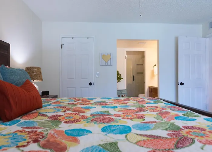 Holiday home Charming House Pool Near Kiwanis Park Freeways *